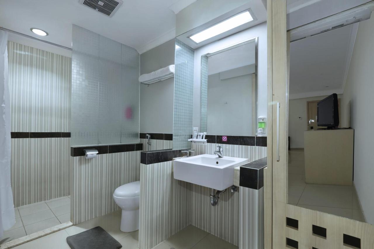 Favehotel Premier Cihampelas Bandung Exterior photo